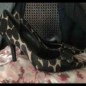 9West NWT calf fur pumps